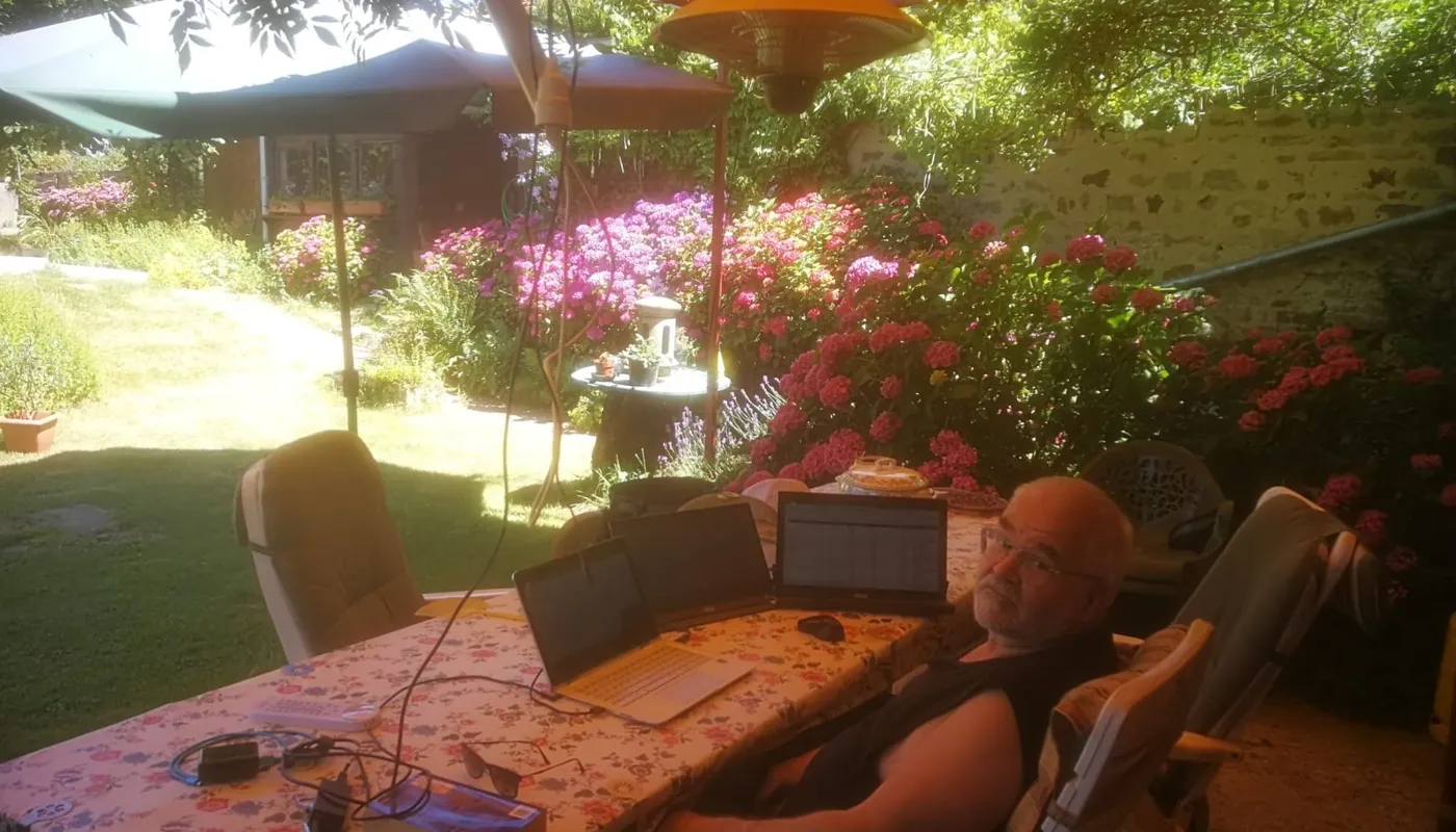 Mike is 99% databaas, 1% is pure verbazing.