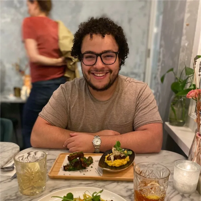 React Developer Yassine heeft zijn natte droombaan gevonden! Via ons natuurlijk 😁